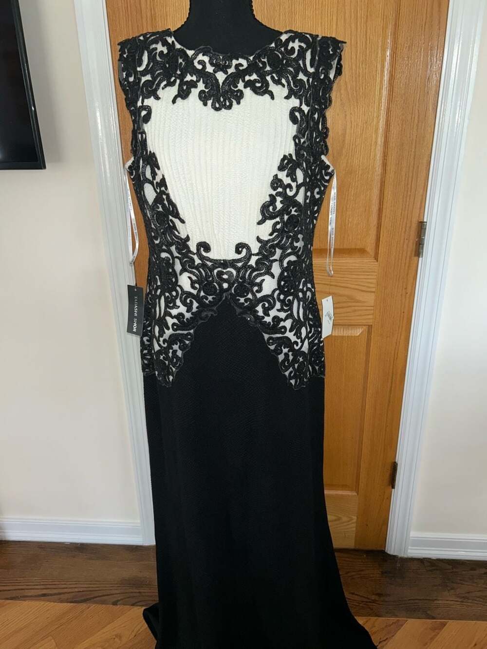 Tadashi Shoji Two-Tone Sequin Lace Bodice Evening Gown
